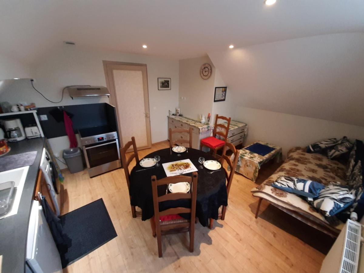 Le Deux Gaulle Apartment Le Mele-sur-Sarthe Luaran gambar
